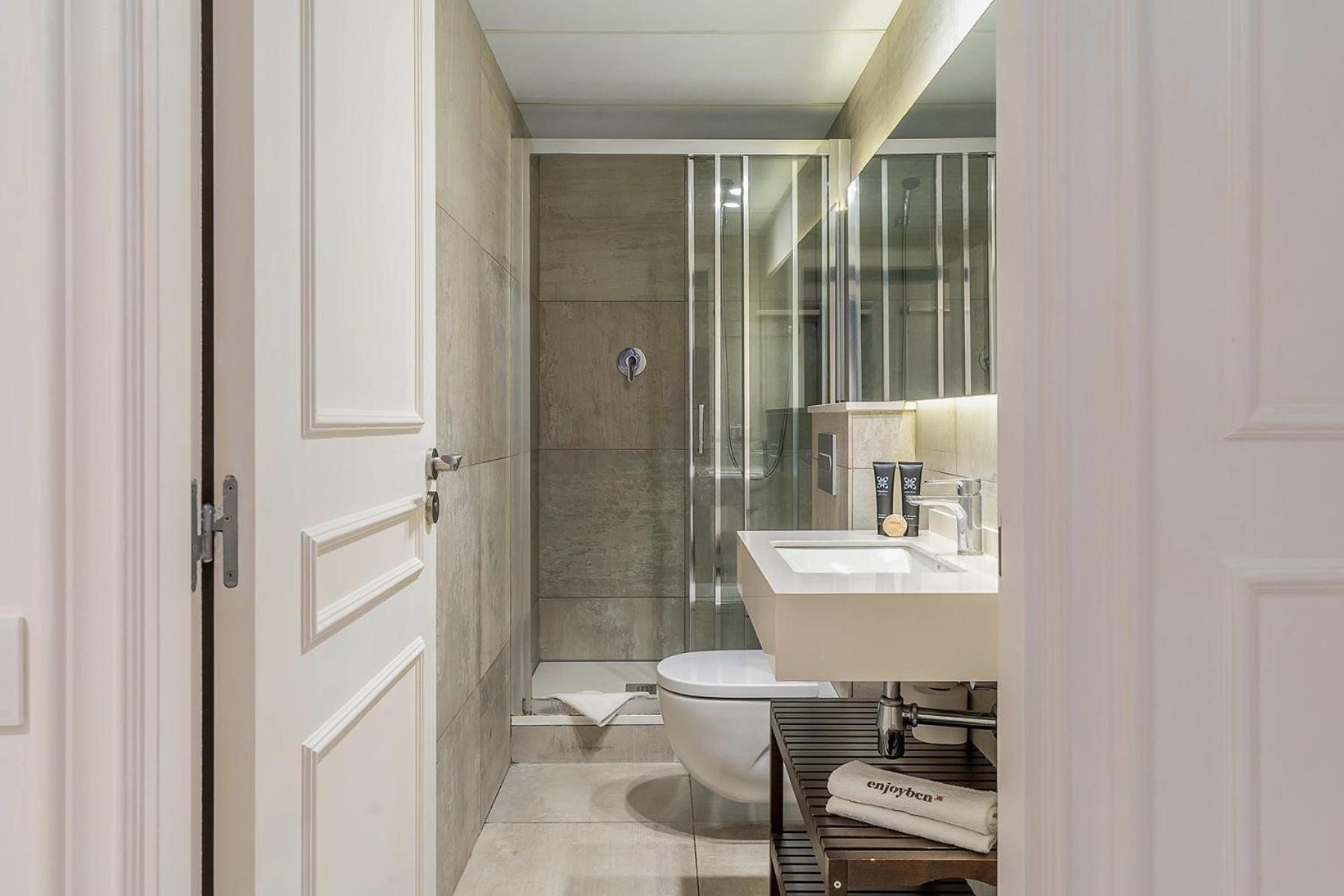 Enjoybcn Colon Apartments Barcelona Eksteriør billede