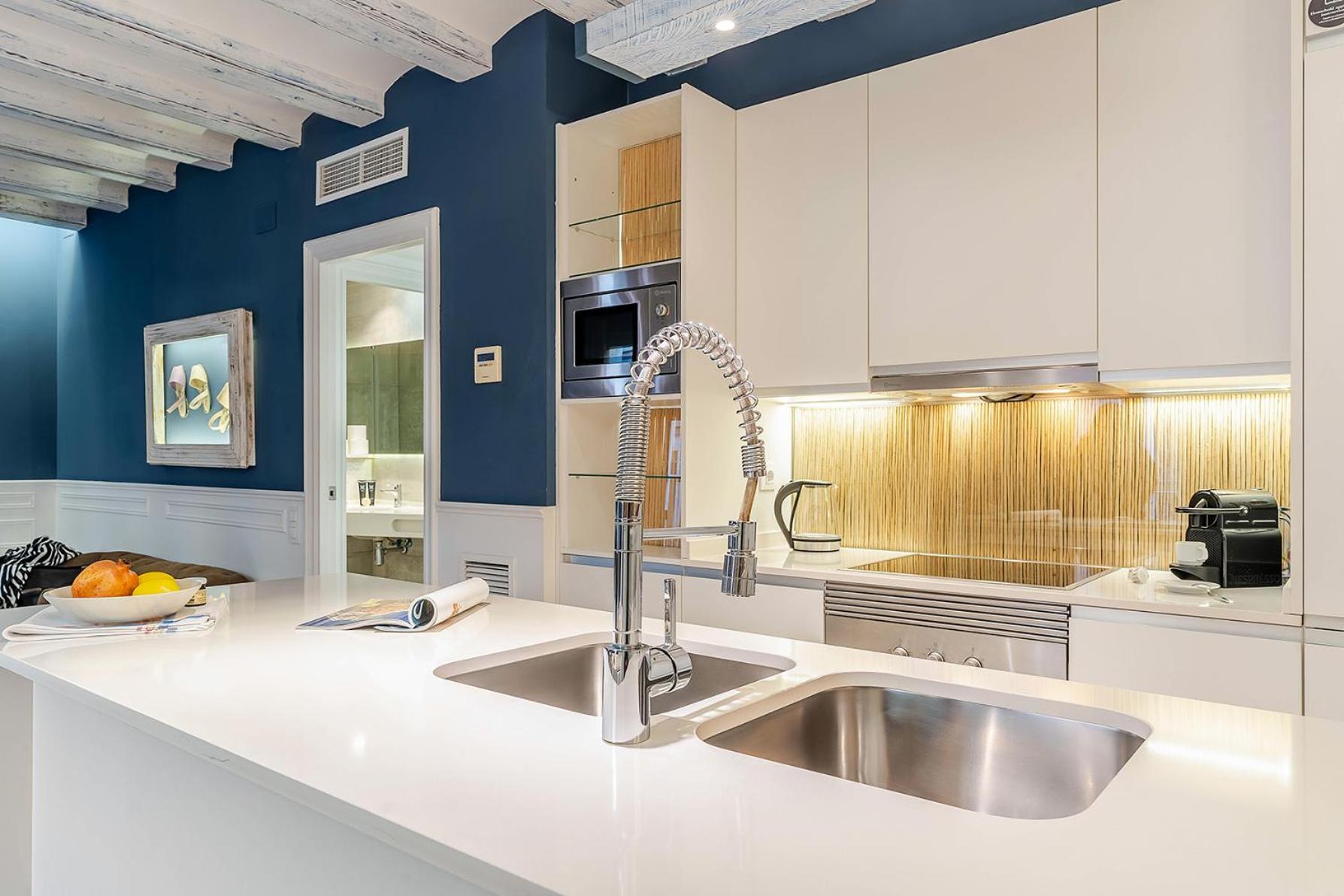 Enjoybcn Colon Apartments Barcelona Eksteriør billede
