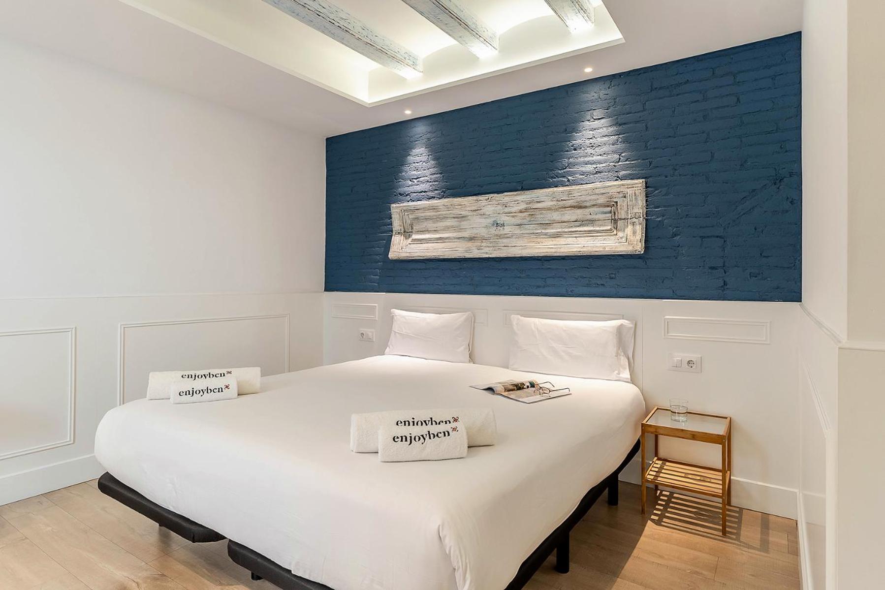 Enjoybcn Colon Apartments Barcelona Eksteriør billede