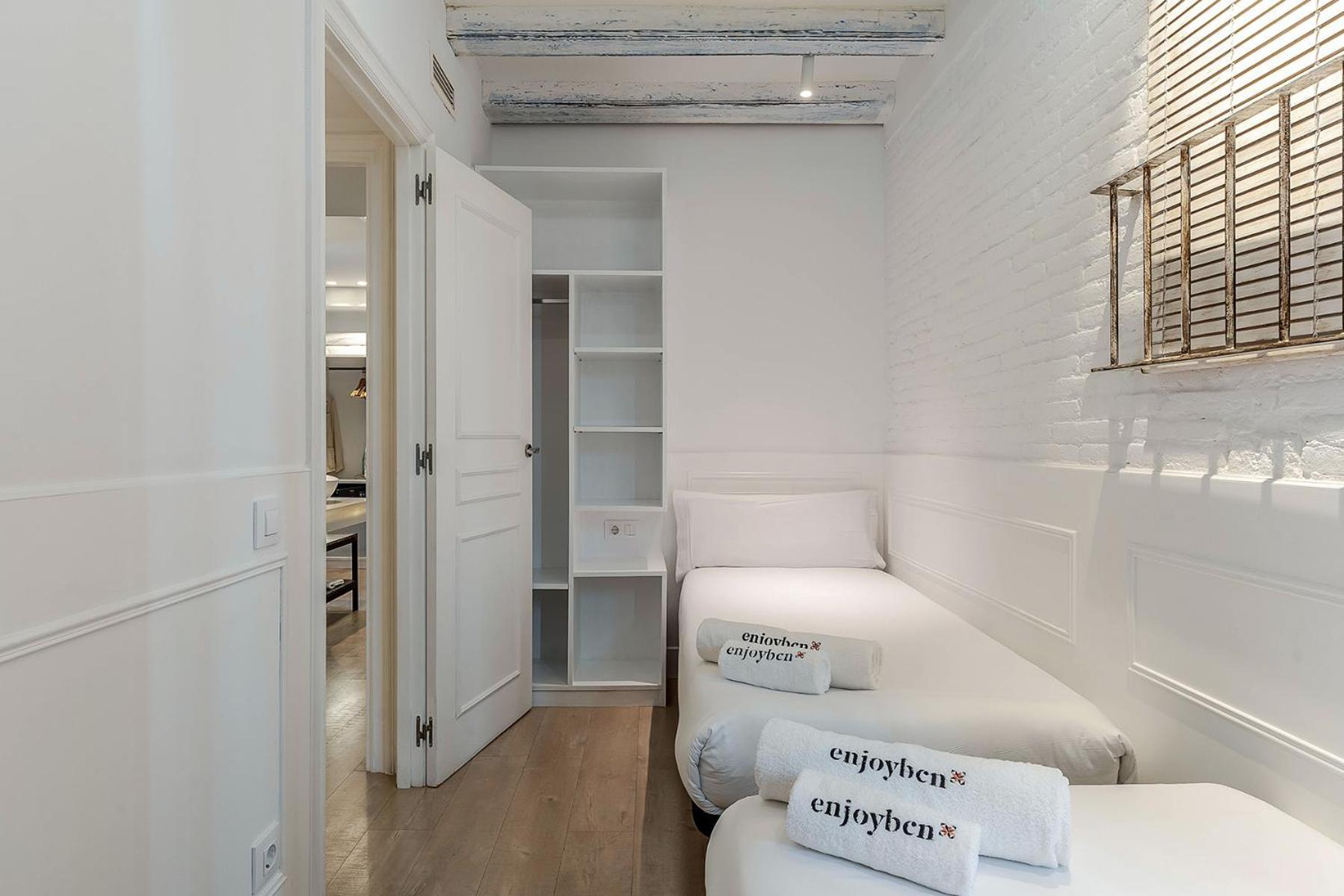 Enjoybcn Colon Apartments Barcelona Eksteriør billede